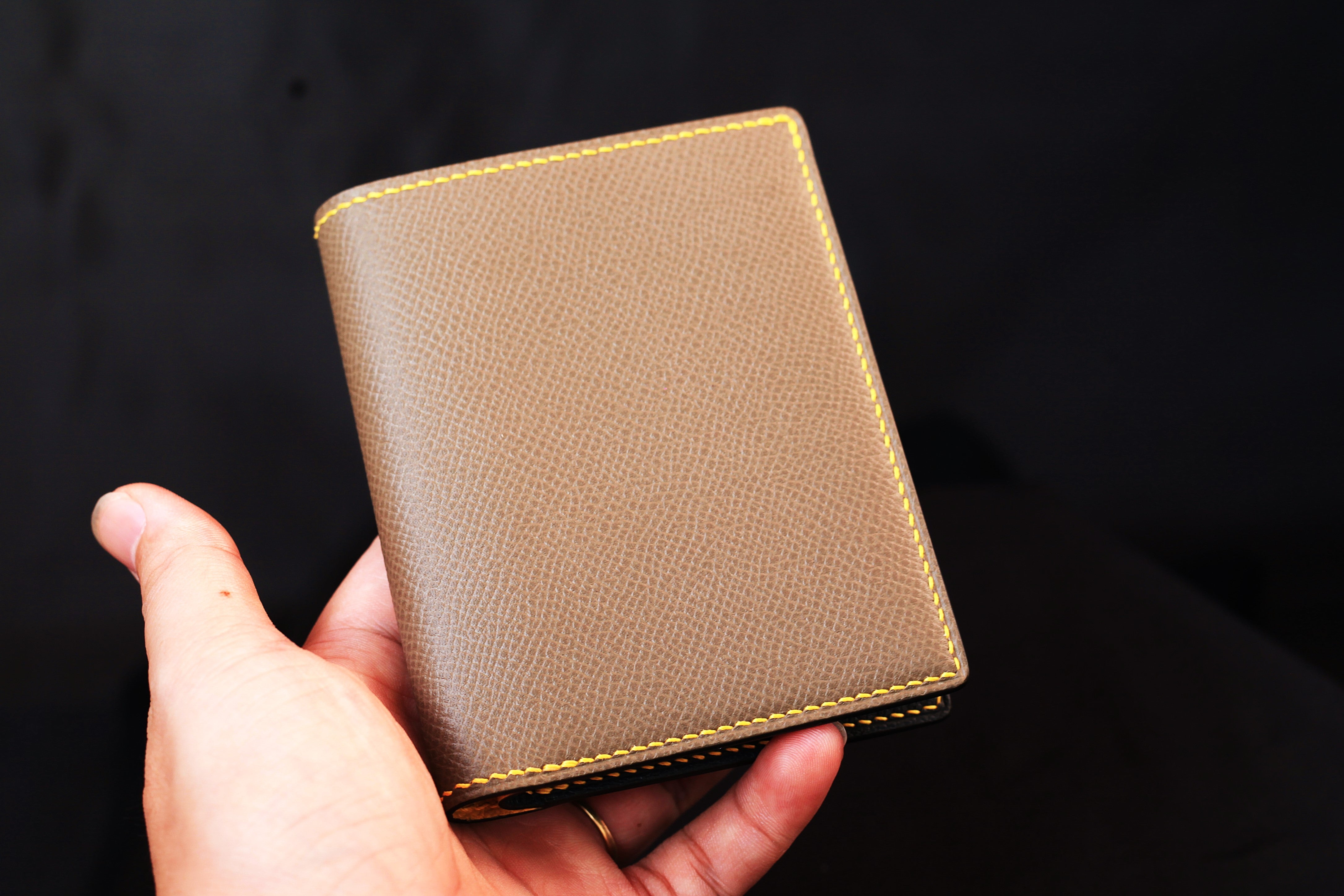 Etoupe Epsom Yellow Alran Bifold Wallet