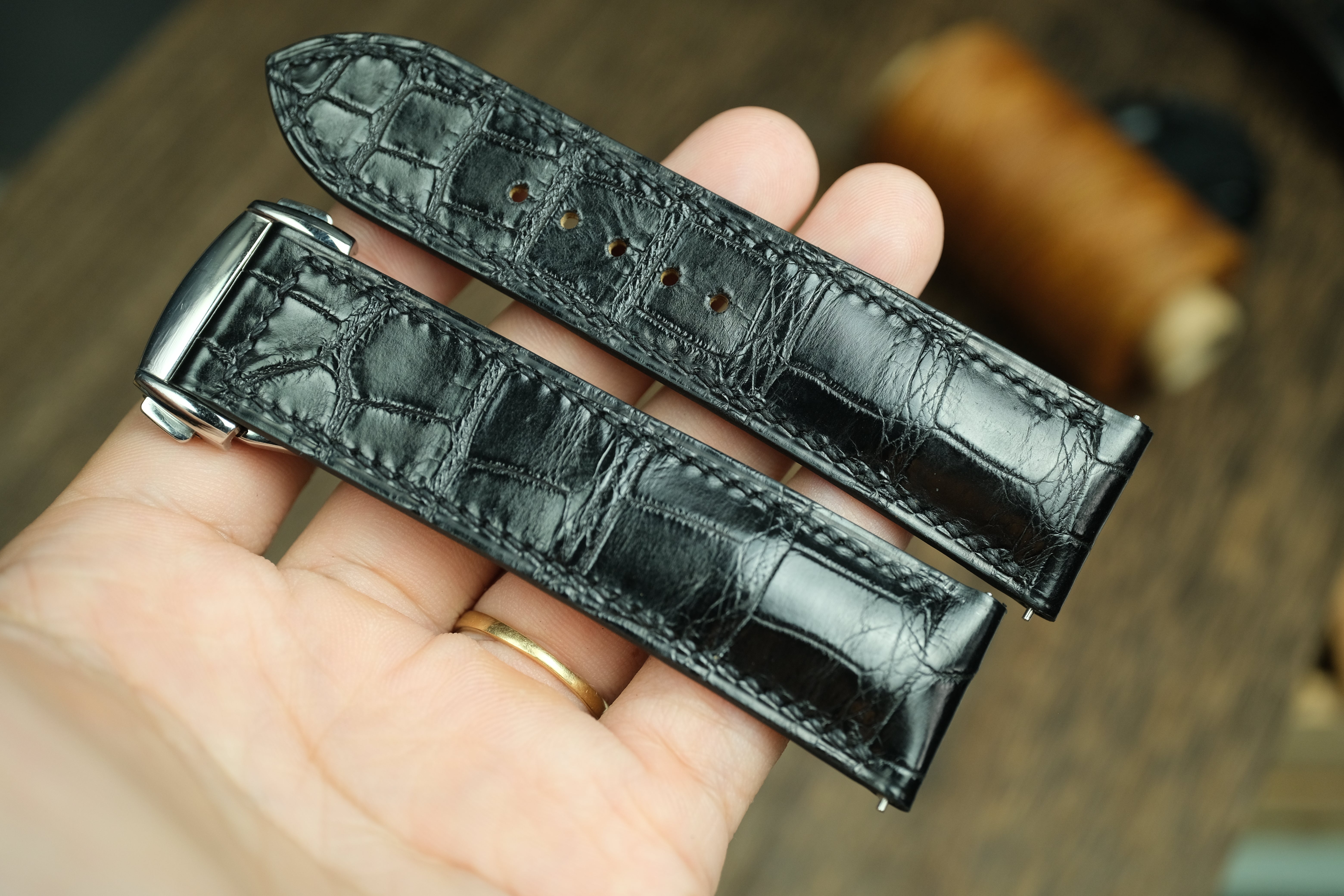 BLACK ALLIGATOR LEATHER WATCH STRAP, OMEGA WATCH BAND.