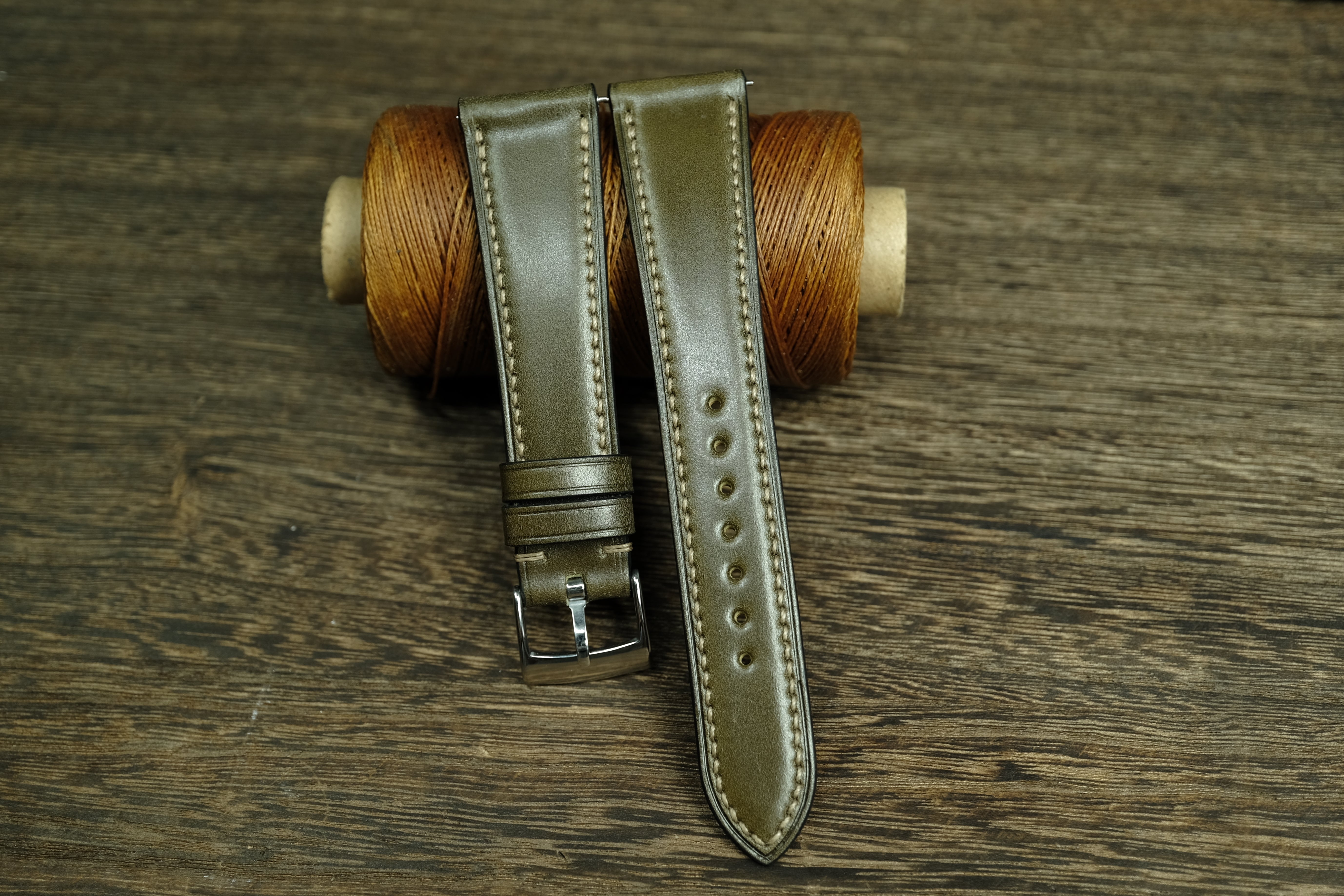 OLIVE SHELL CORDOVAN LEATHER WATCH STRAP, HANDMADE WATCH BAND, QUICK RELEASE SPRING BAR