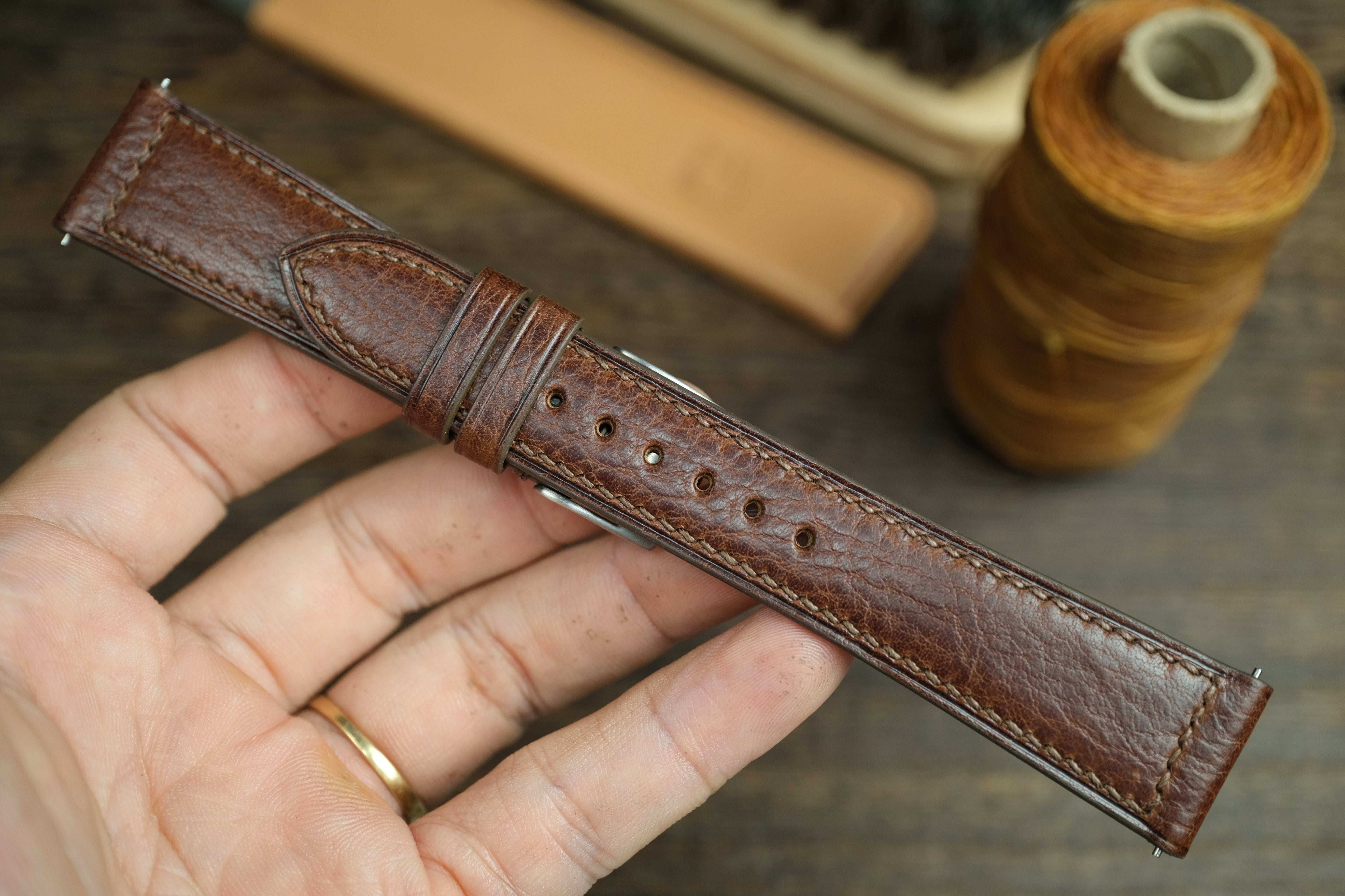Dark Brown Vacheta Leather Watch Strap