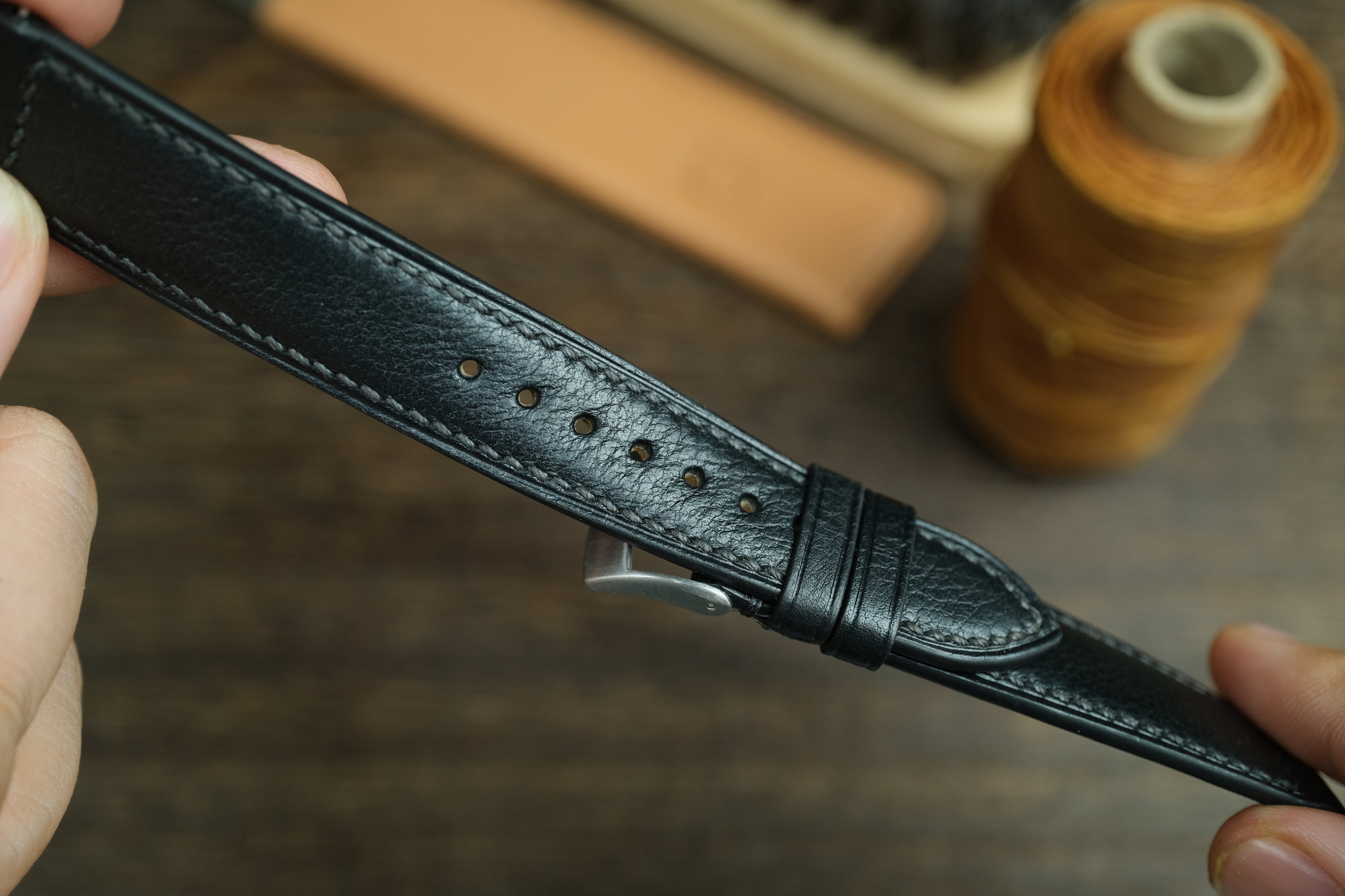 Black Vacheta Leather Watch Strap