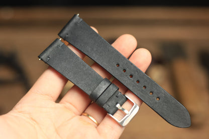 Point-Stitch Pueblo Black Leather Quick Release Strap