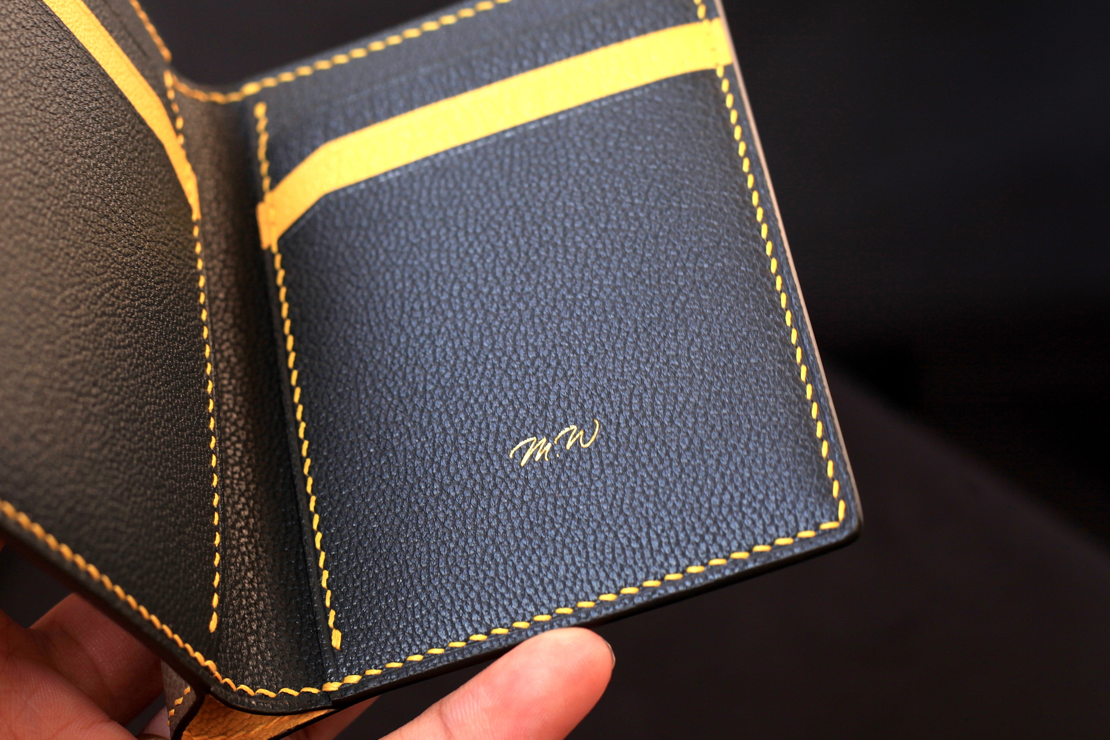 BIFOLD MAN WALLET, ETOUPE EPSOM/BLACK GOAT LEATHER, HANDMADE WALLET.