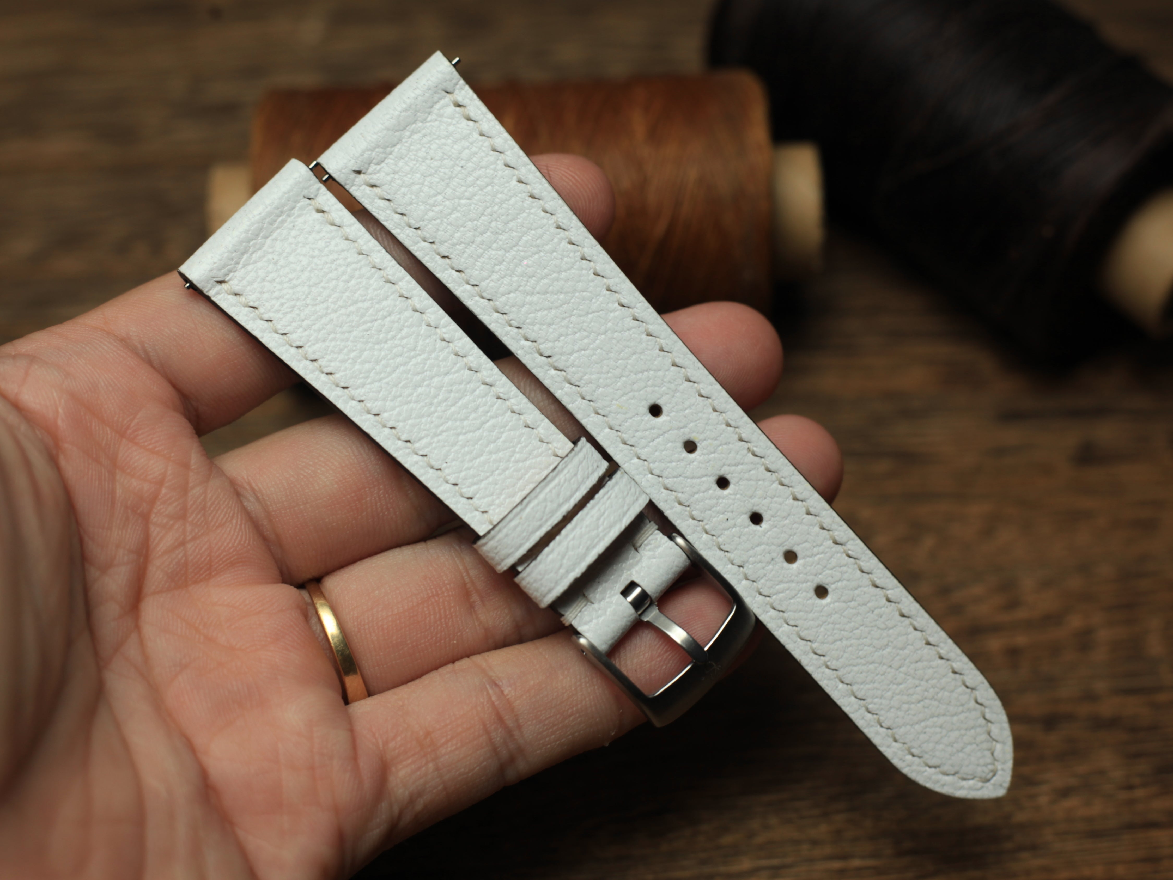 Chervè White Handmde Watch Strap , Quick release