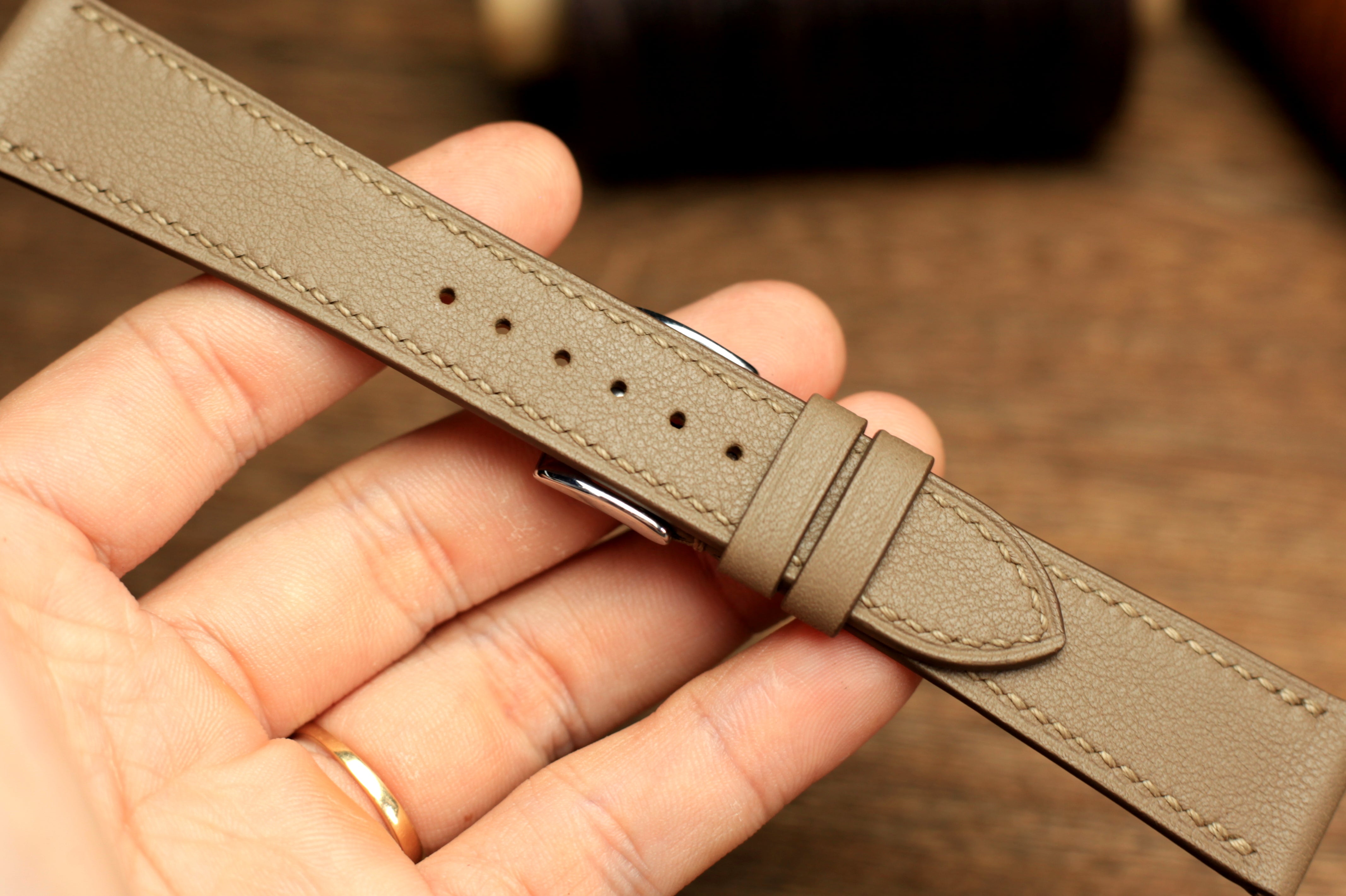 Swift Etoupe Leather Quick Release Watch Strap