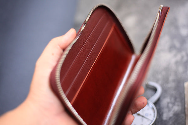 handmade leather zipper wallet brown color
