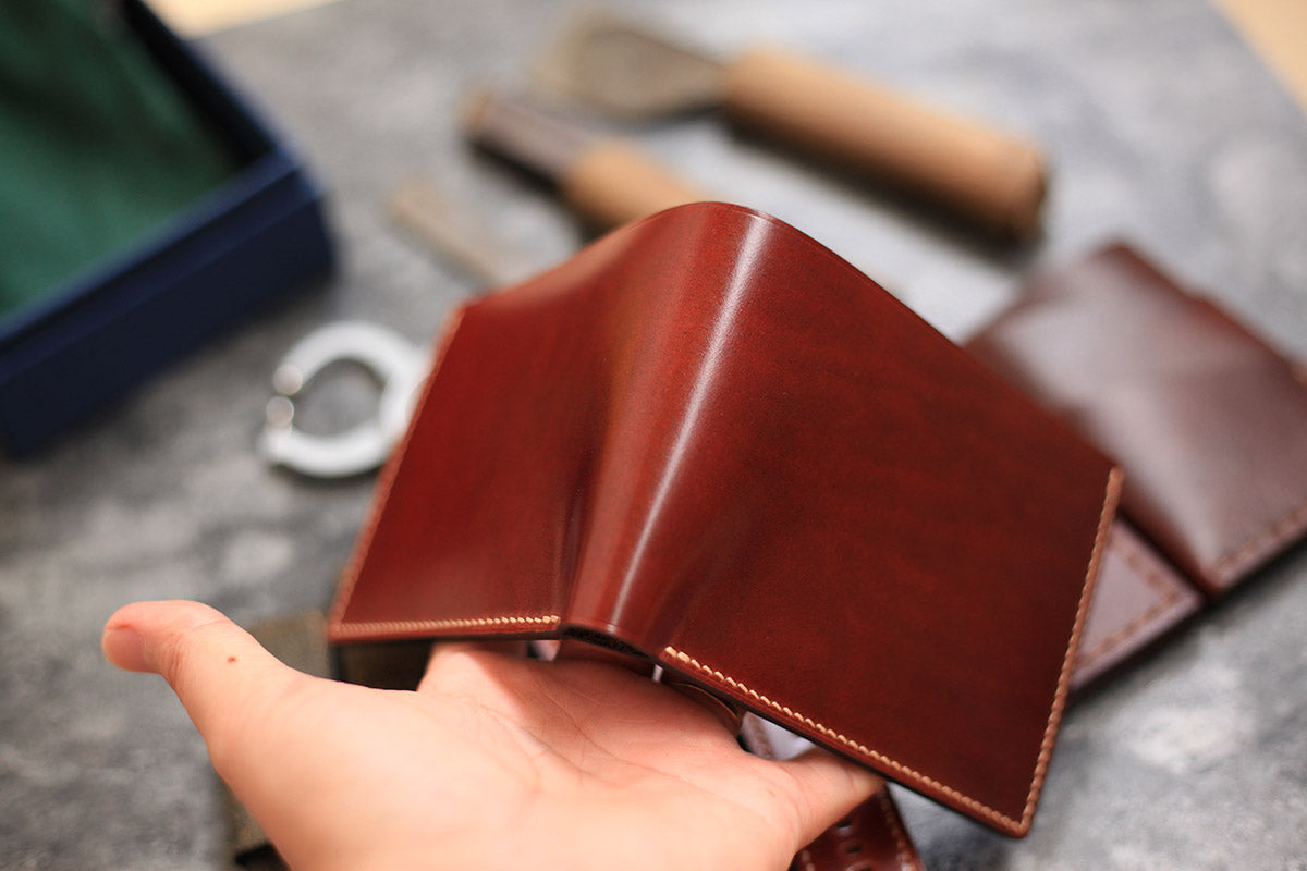 shell cordovan men wallet distressed leather