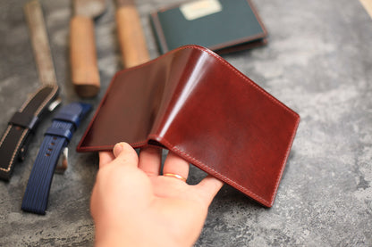 trendy leather bifold wallet