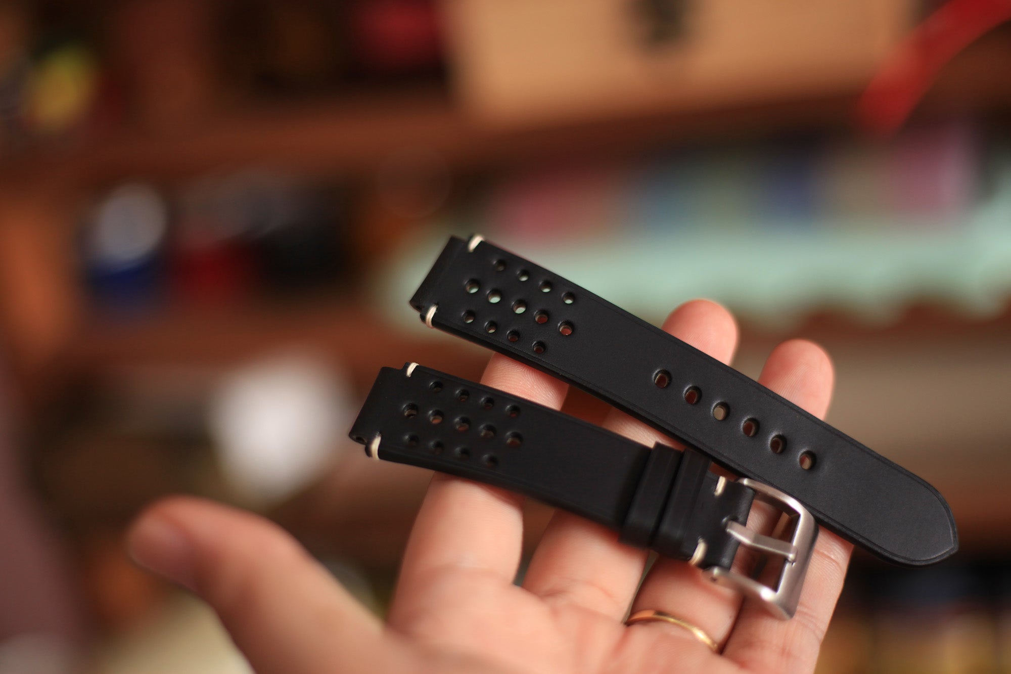 watch strap black color